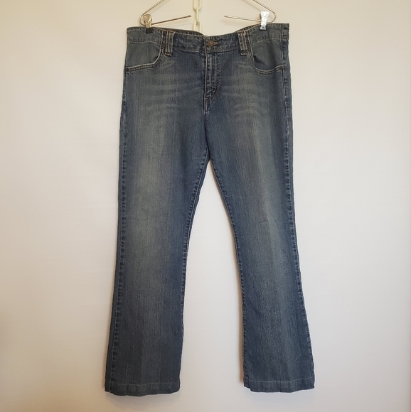 Levi's Jeans 525 Boot Cut (14) - Picture 1 of 16